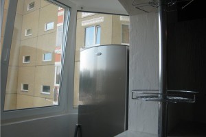 Холодильник или морозилка зимой на балконе