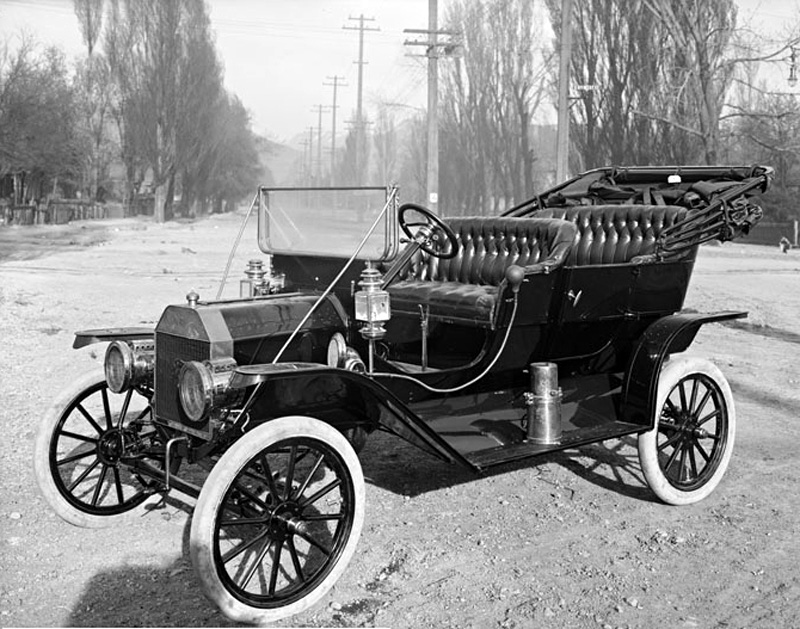 Первые ретро автомобили