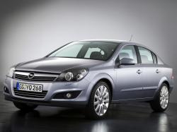 Opel Astra H Restyling Седан